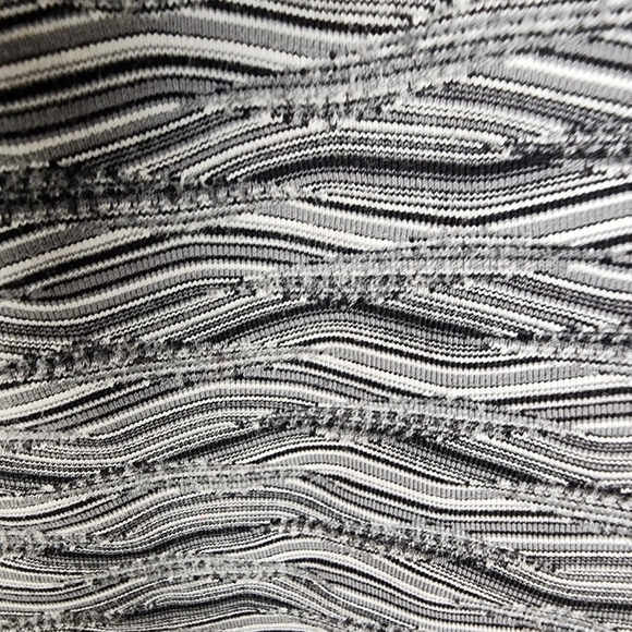 Lululemon Speed Tight II  Textured Wave Black Silver Spoon Size 6 Luxtreme - Picture 7 of 14